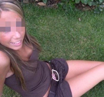 Cochonne qui adore la baise hard Cochonne qui adore la baise hard