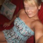 Chiennasse de Saint-S&eacute;bastien-sur-Loire cherche un homme mur