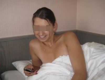 Femme expérimentée désire des jolis pénis à sucer sur Nantes