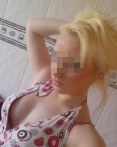 Fille très open à Bouguenais qui aime la pipe Fille très open à Bouguenais qui aime la pipe