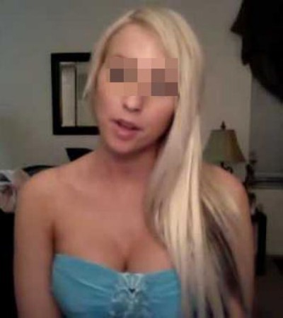 Fille très coquine adorant la baise anale