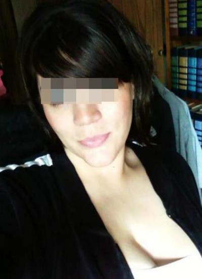 Libertine voudrait de pines sans poil à pomper à Carquefou Libertine voudrait de pines sans poil à pomper à Carquefou