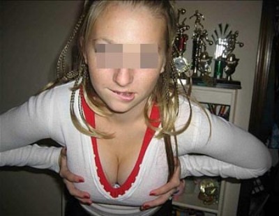 Je cherche un homme ouvert d'esprit à Nantes pour une bonne baise Je cherche un homme ouvert d'esprit à Nantes pour une bonne baise