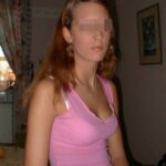 Vraie salope d&eacute;sirant sucer une &eacute;norme queue &agrave; Carquefou