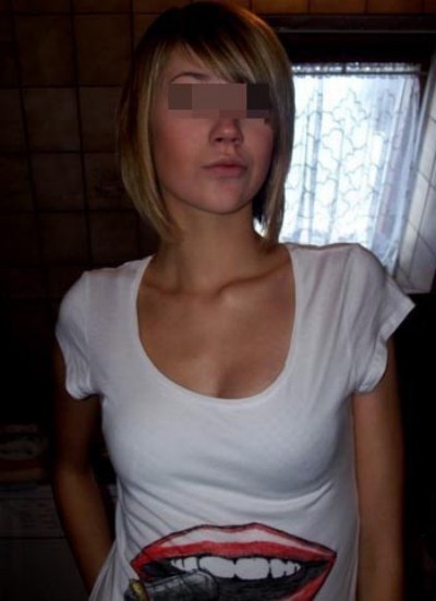 Je recherche un homme âgé sur Vertou pour une baise hard