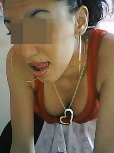 Salope sans tabou à La Chapelle-sur-Erdre aimant la sodomie