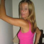 Femme cochonne qui cherche un bel italien pour une fellation &agrave; Loire